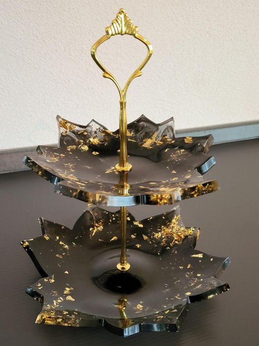 Etagere