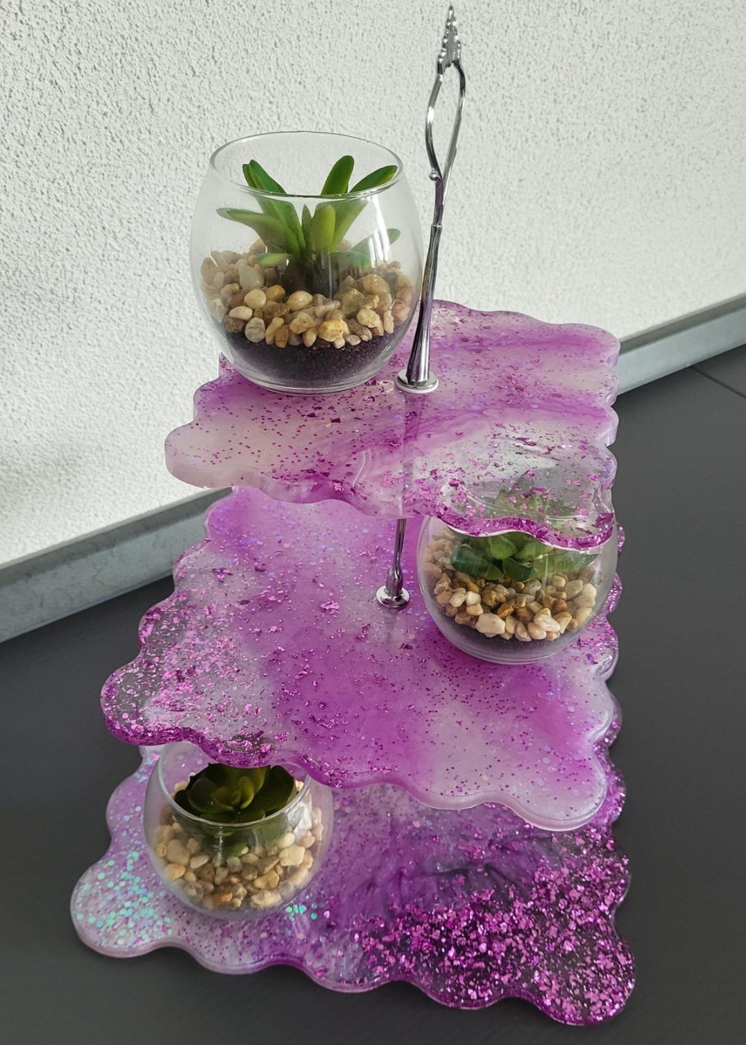 Etagere