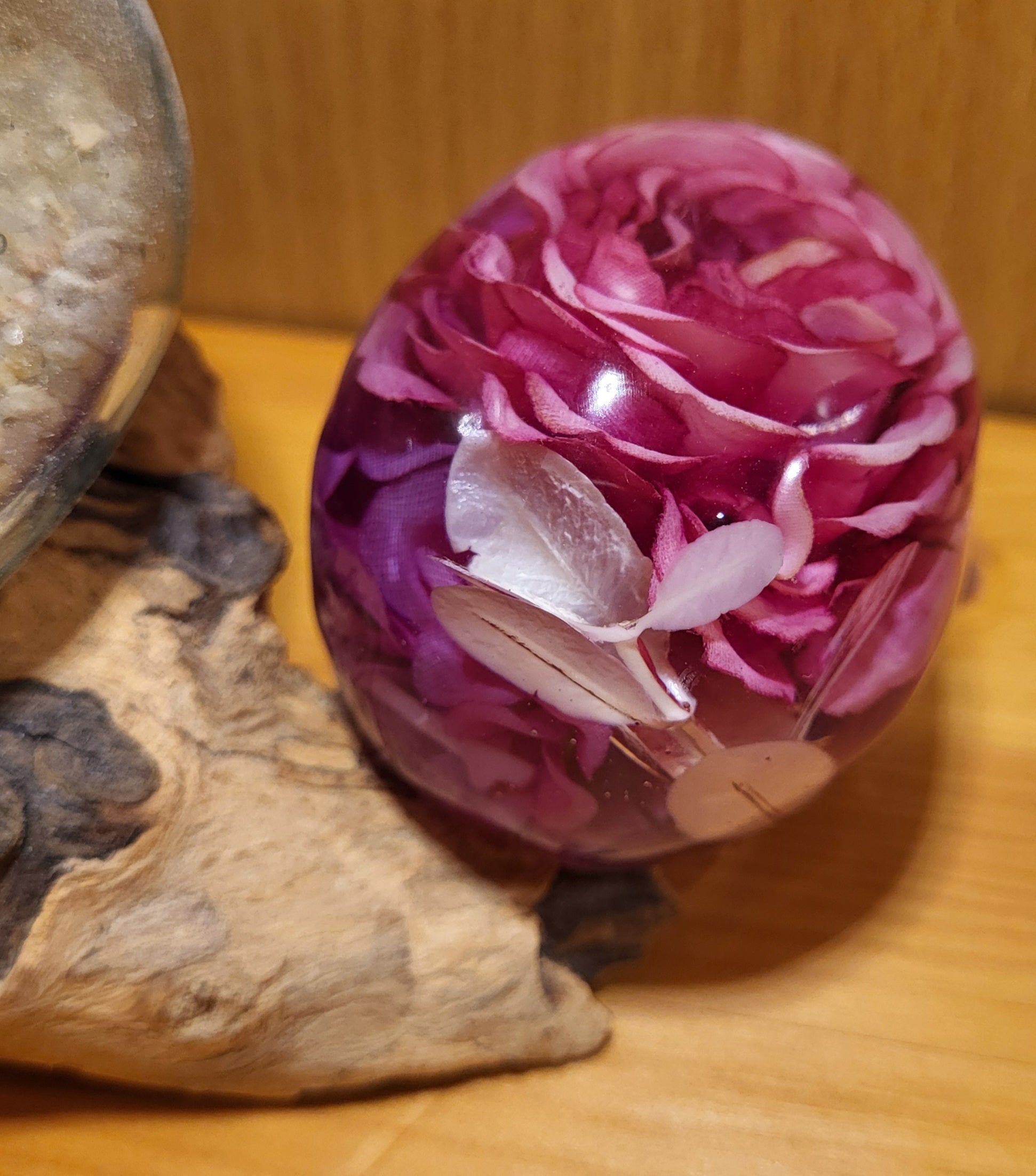 Totenkopf mit Blumen